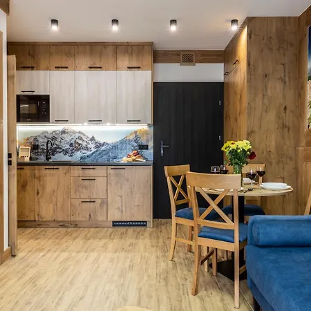 Appart hôtel Oberconiowka - Mountain Base - Jaccuzi&sauna 3*