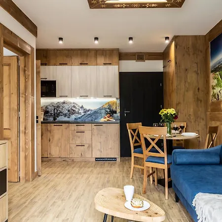 Aparthotel Oberconiowka - Mountain Base - Jaccuzi&sauna Zakopane